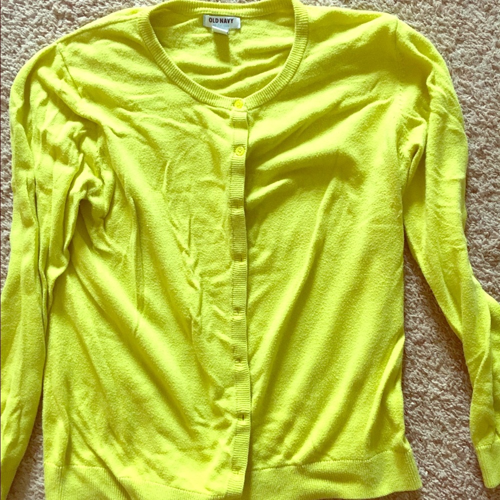 Bright old navy cardigan!